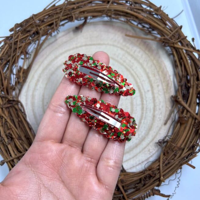 Sprinkle of Christmas Glitter Snap Clip , Red Hair Clips , Xmas Scalloped Snappy Clips - MadZFashionZ